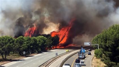 Во Франции из-за пожаров эвакуировали около 3 тысяч человек