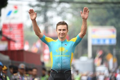 Илья Ильин поздравил Алексея Луценко с победой на шестом этапе "Тур де Франс-2020"