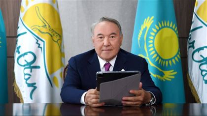 Нурсултан Назарбаев проголосовал на праймериз