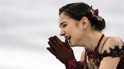 Прямая трансляция второго этапа Кубка России по фигурному катанию: женские короткие программы