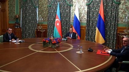 О прекращении огня в Нагорном Карабахе договорились Армения и Азербайджан