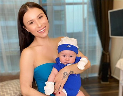 Казахстанцы умилились фотографии Макпал Исабековой с двухмесячным сыном певицы Луины