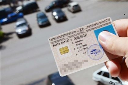 Казахстанским водителям разрешат ездить без прав