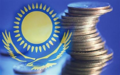 Казахстанскую экономику спасли сбережения на "черный день" - аналитик