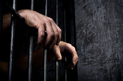 Карагандинец ожидает приговор за изнасилование 60-летней женщины