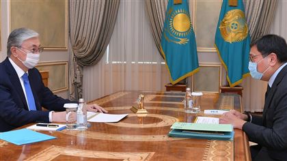 Глава Казахстана дал ряд новых поручений руководителю Нацбанка