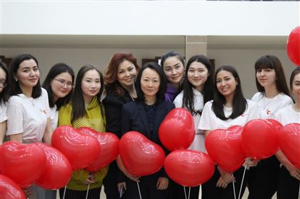 "Сострадание, доброта и милосердие стали очень актуальны и важны в нынешнее время" - глава Национальной сети волонтеров Казахстана