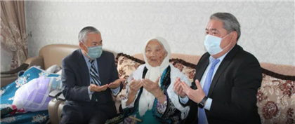 109-летняя казахстанка проголосовала на выборах