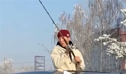 "Казахстанский Литвинов" - что теперь вытворяет пранкер, который бил битой чужую машину
