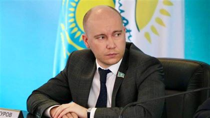 Станислав Канкуров избран секретарем маслихата Алматы