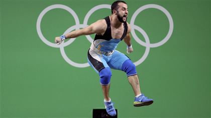 Олимпийского чемпиона из Казахстана обвинили в подмене мочи
