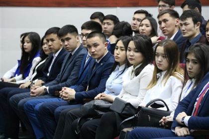 Практика у студентов в Казахстане будет приравнена к трудовому стажу