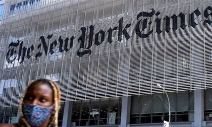The New York Times опубликовала на первой полосе 500 тысяч точек – они символизируют погибших от коронавиуса