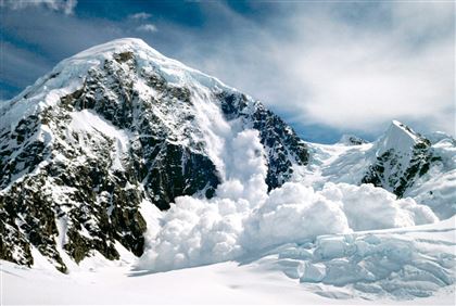 ЧС на Шымбулаке: в любой момент может случиться сход двух крупных снежных лавин