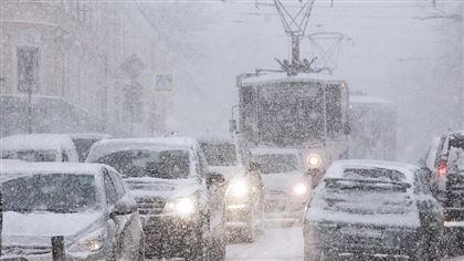 Сильные дожди и снег пройдут в Казахстане