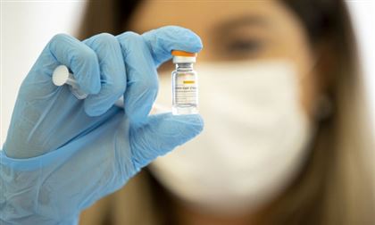 Минздрав: «К этому часу случаев смерти от вакцины против коронавируса нет»
