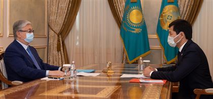 Глава государства принял акимов Западно-Казахстанской и Жамбылской областей