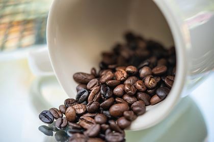 Как кофе влияет на зрение, рассказали ученые