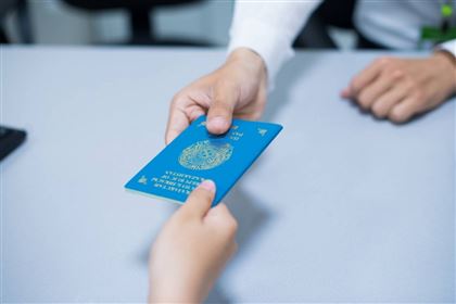 Более 400 тысяч тенге заплатит бывшая гражданка Казахстана за то, что не сдала паспорт