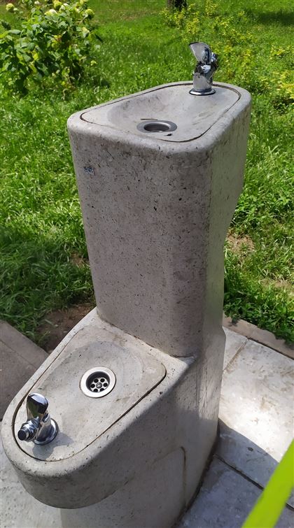 Питьевые фонтанчики в парке насмешили алматинцев