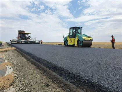 Реконструкцию автодороги "Актобе-Атырау-Астрахань" обещают закончить в этом году