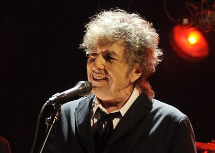 Певца Боба Дилана обвинили в совращении ребенка