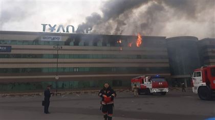 По факту пожара в торговом доме Нур-Султана возбуждено уголовное дело