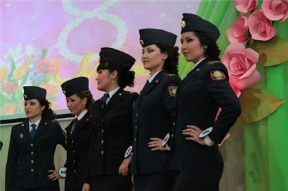 В Казахстане готовят девушек-полицейских для расследования дел о бытовом насилии