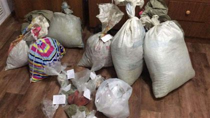 20 мешков марихуаны хранил дома житель Алматинской области