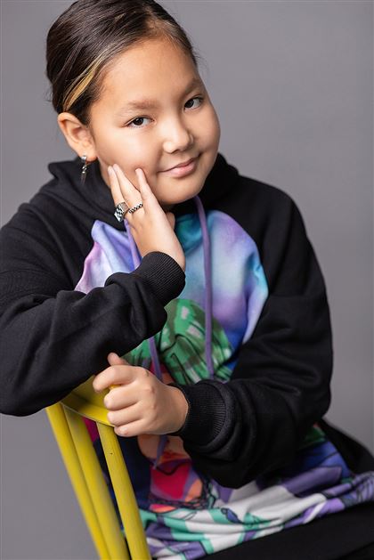 10-летняя скрипачка и певица Амина Арыстанбек: Изучаю "сценическое поведение" и мечтаю исполнять сложные композиции