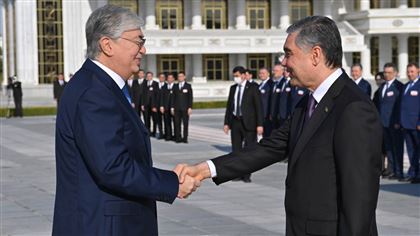 Касым-Жомарт Токаев и Гурбангулы Бердымухамедов обсудили спектр вопросов казахско-туркменского стратегического партнерства