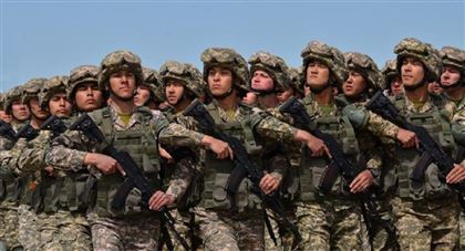 Офицеров запаса планируют призвать на двухлетнюю воинскую службу в Казахстане