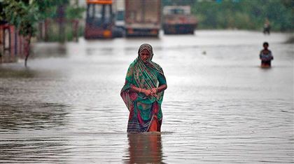 Более 40 человек погибли из-за наводнений в Индии и на Шри-Ланке