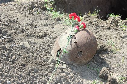 В Петропавловске разыскивают родственников солдат Великой Отечественной войны, похороненных в братских могилах Европы