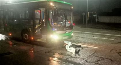 Автобус насмерть сбил пешехода в Алматы