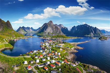 10-дневный карантин для въезжающих в страну отменила Норвегия