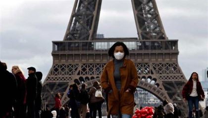 Во Франции отменили ношение масок на открытом воздухе