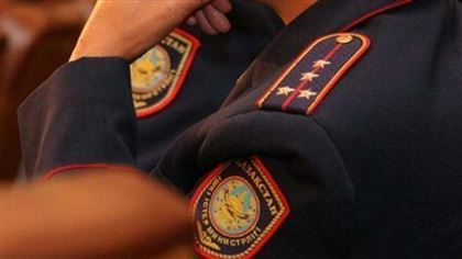 Жильцов из горящего дома помогли эвакуировать полицейские Мангистау