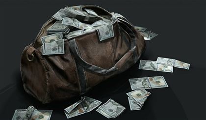 Казахстанка забыла сумку с крупной суммой денег в аэропорту 