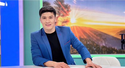 Казахстанский актер пожаловался, что Баян Алагузова отказала ему из-за слишком красивого лица