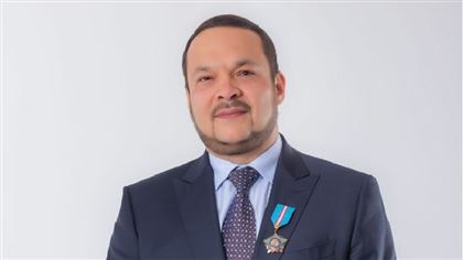 Новый депутат Мажилиса Константин Авершин принес присягу