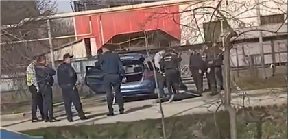 Как прошло задержание подозреваемого в убийстве мужчины в Алматы - видео
