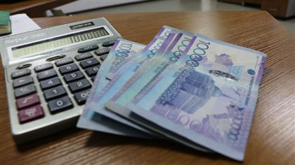 В Казахстане планируют повысить пенсии за выслугу лет