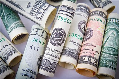 И снова 500 тенге за доллар: валютный прогноз эксперта на май-2022