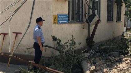 Полицейские Шымкента завели уголовное дело по факту взрыва возле роддома