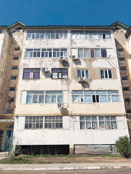 На юге Казахстана люди стали массово избавляться от балконов