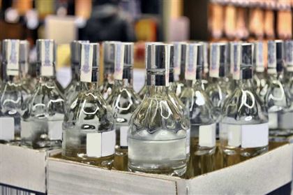 В Жамбылской области накрыли цех по производству поддельного алкоголя