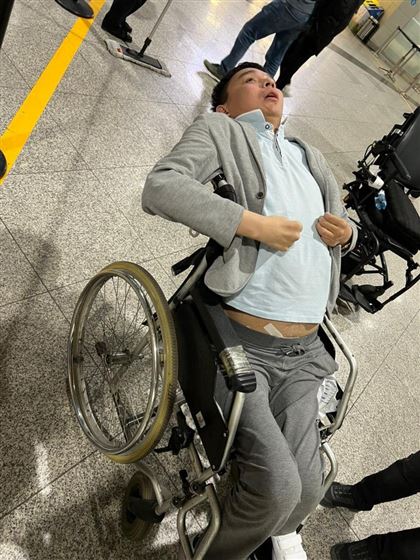 Fly Arystan отобрала у инвалида коляску