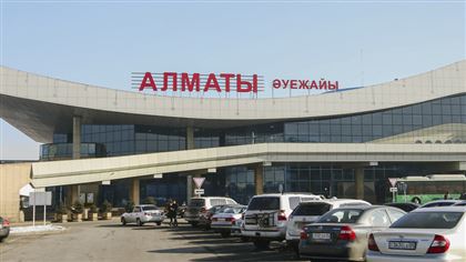 В алматинском аэропорту изменили схему движения автотранспорта
