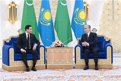 Президенты Казахстана и Туркменистана провели переговоры в узком составе